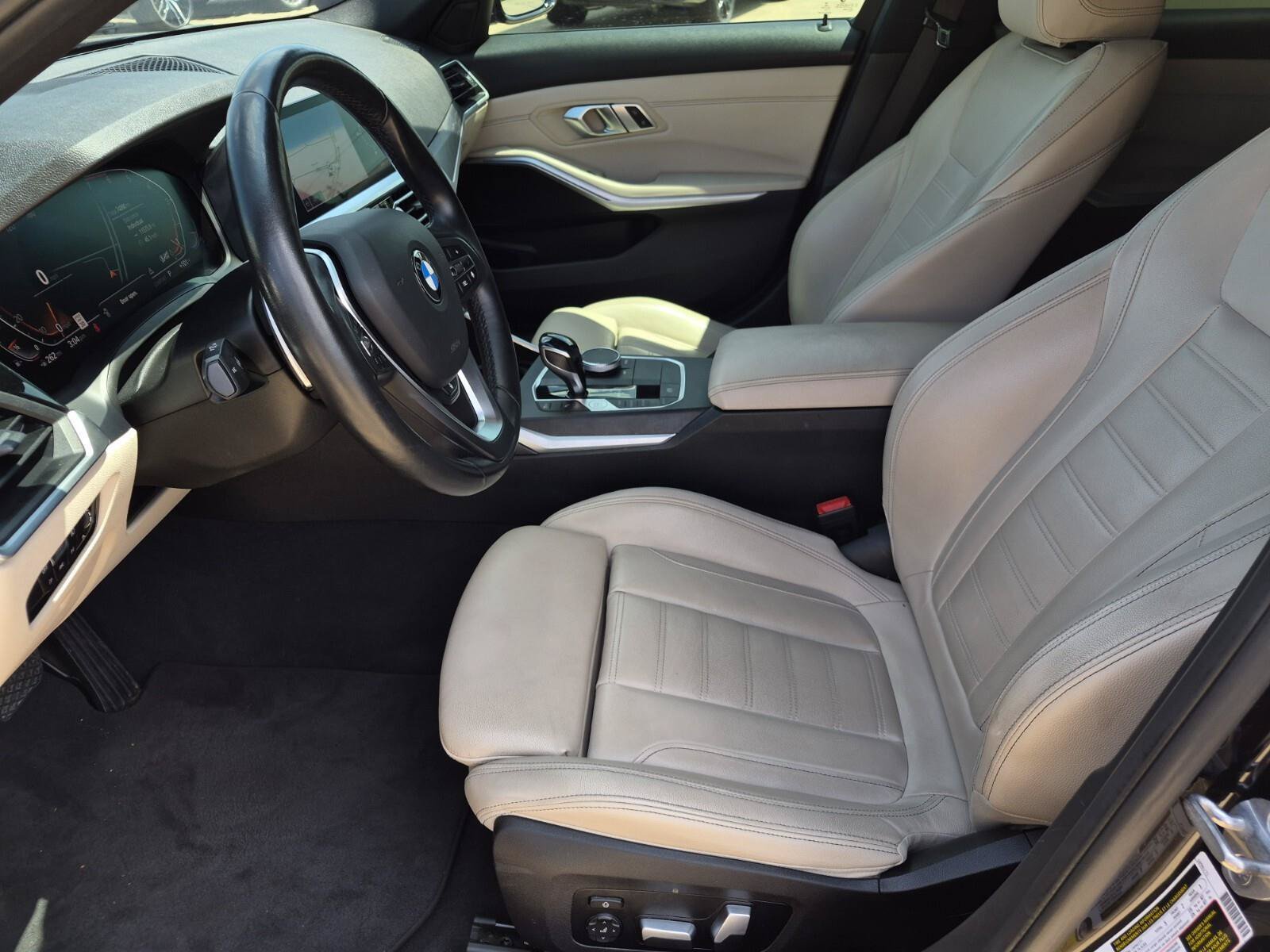 Used 2020 BMW 330i Sedan w/ Convenience Package RWD image 12