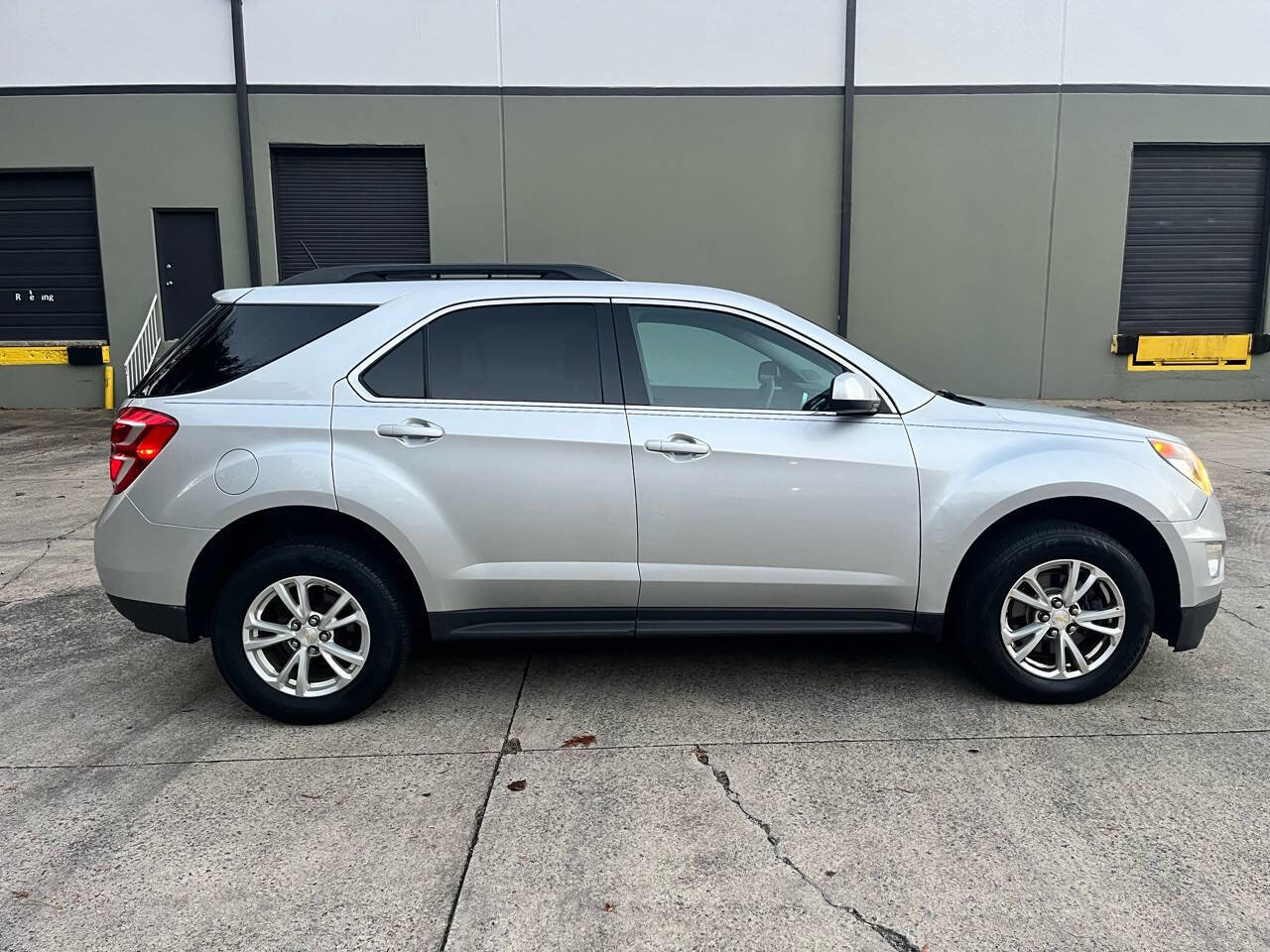 Used 2016 Chevrolet Equinox LT image 5