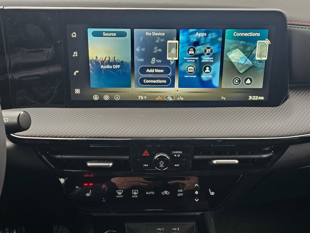 New 2026 Nissan Kicks SR w/ Cold Weather Package image 12