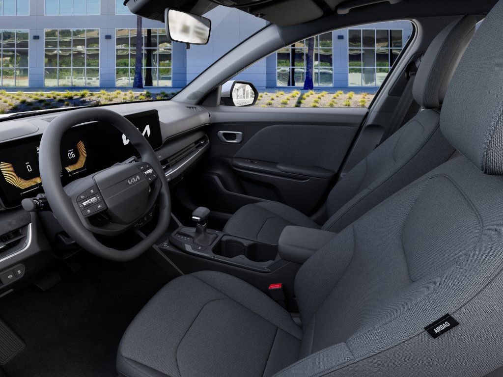 New 2026 Kia K4 LXS image 17