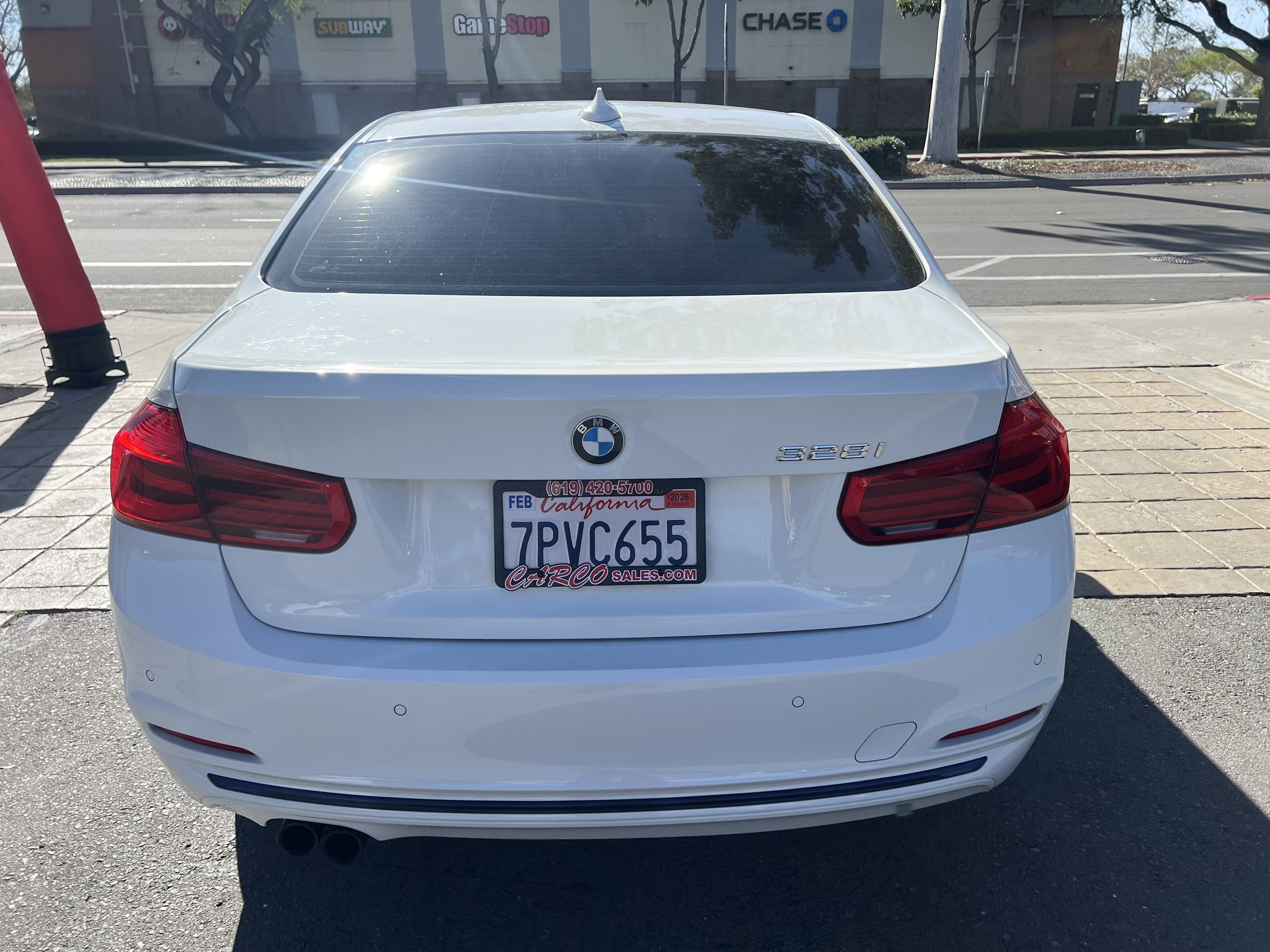 Used 2016 BMW 328i Sedan w/ Premium Package image 5