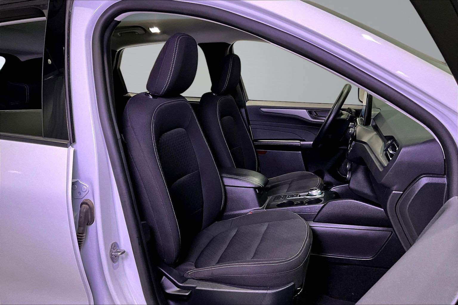 Used 2025 Ford Escape Active image 27