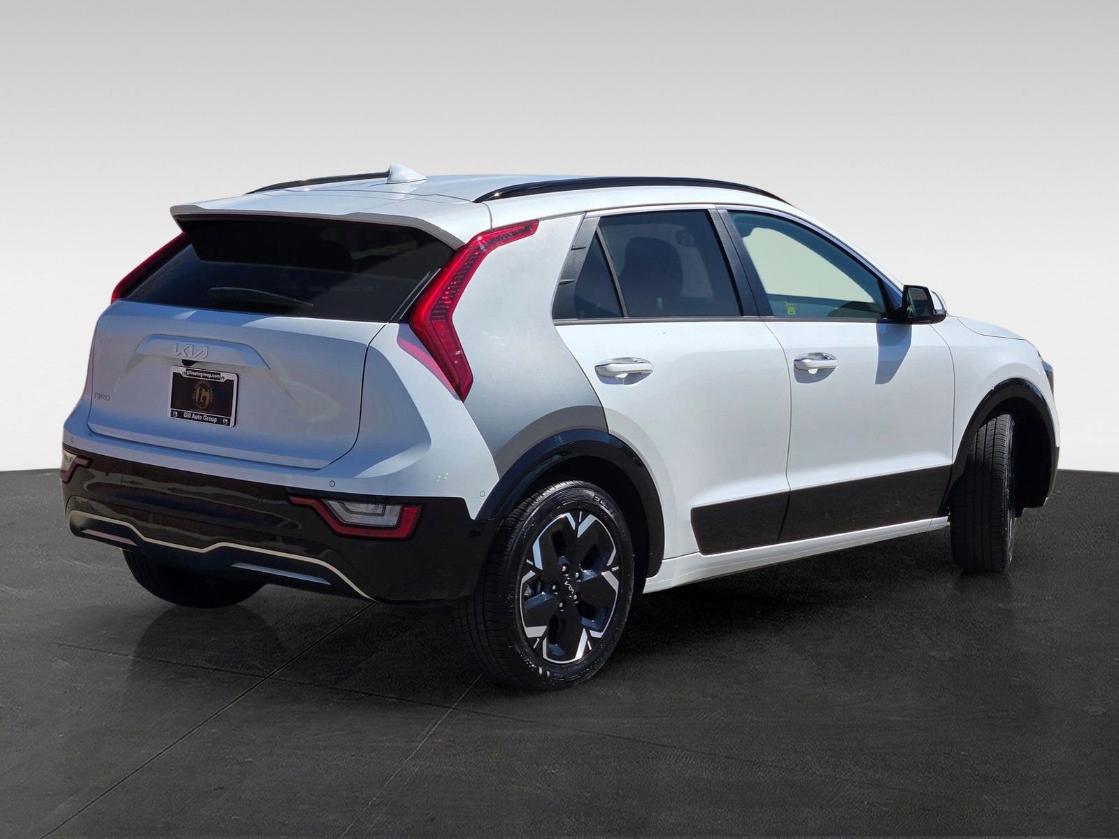 Used 2023 Kia Niro Wave image 4