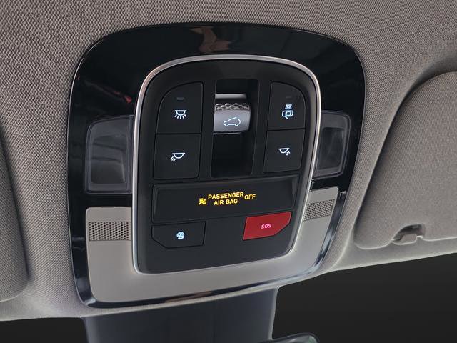 Certified 2023 Hyundai Santa Fe Limited image 26