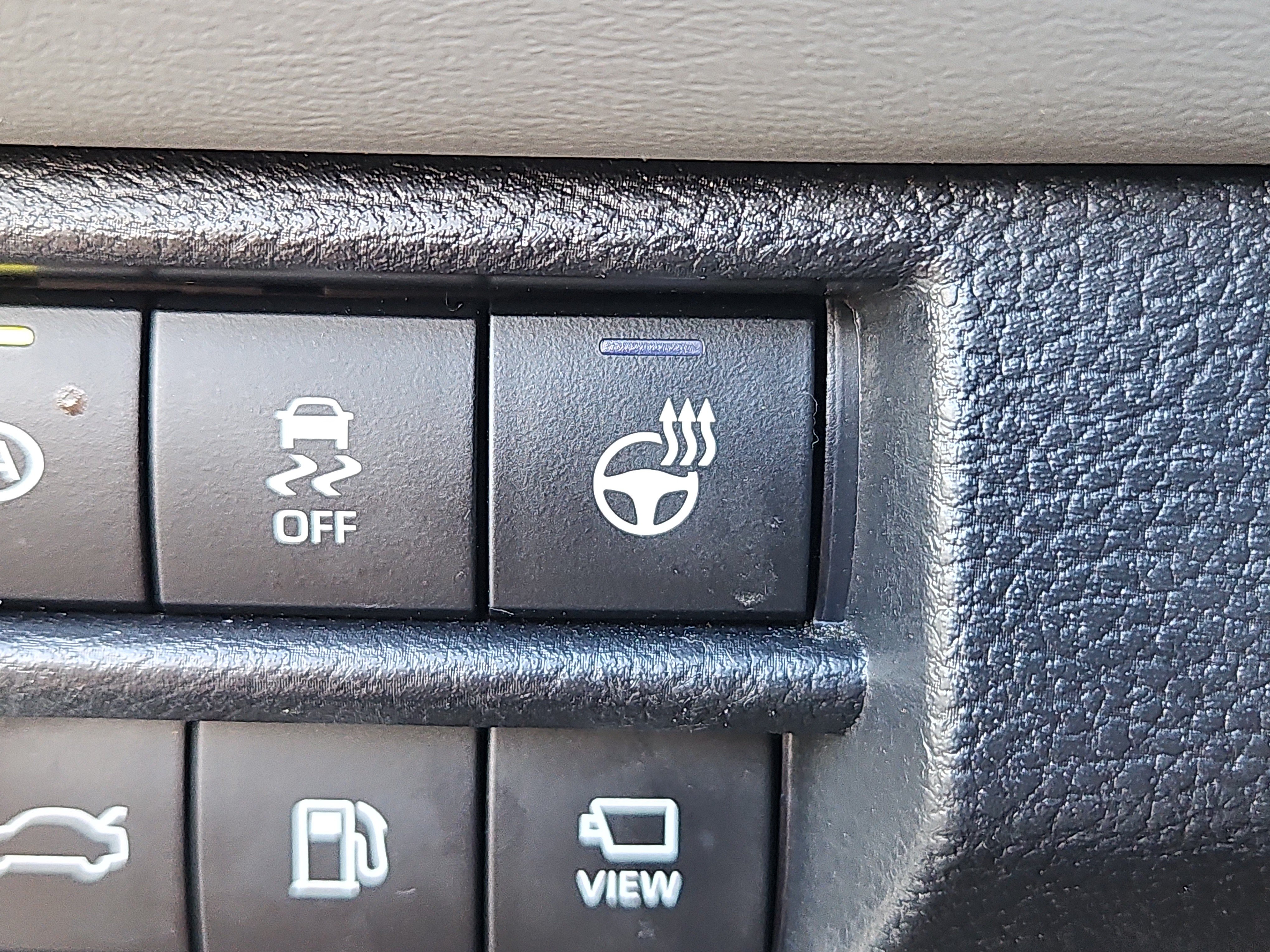 Used 2020 Toyota Avalon Limited w/ Advanced Safety Package FWD image 16