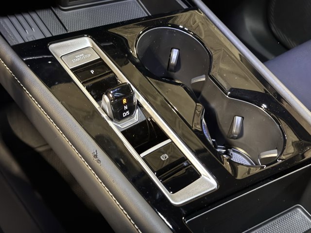 New 2026 Volkswagen Atlas SEL Premium R-Line image 13