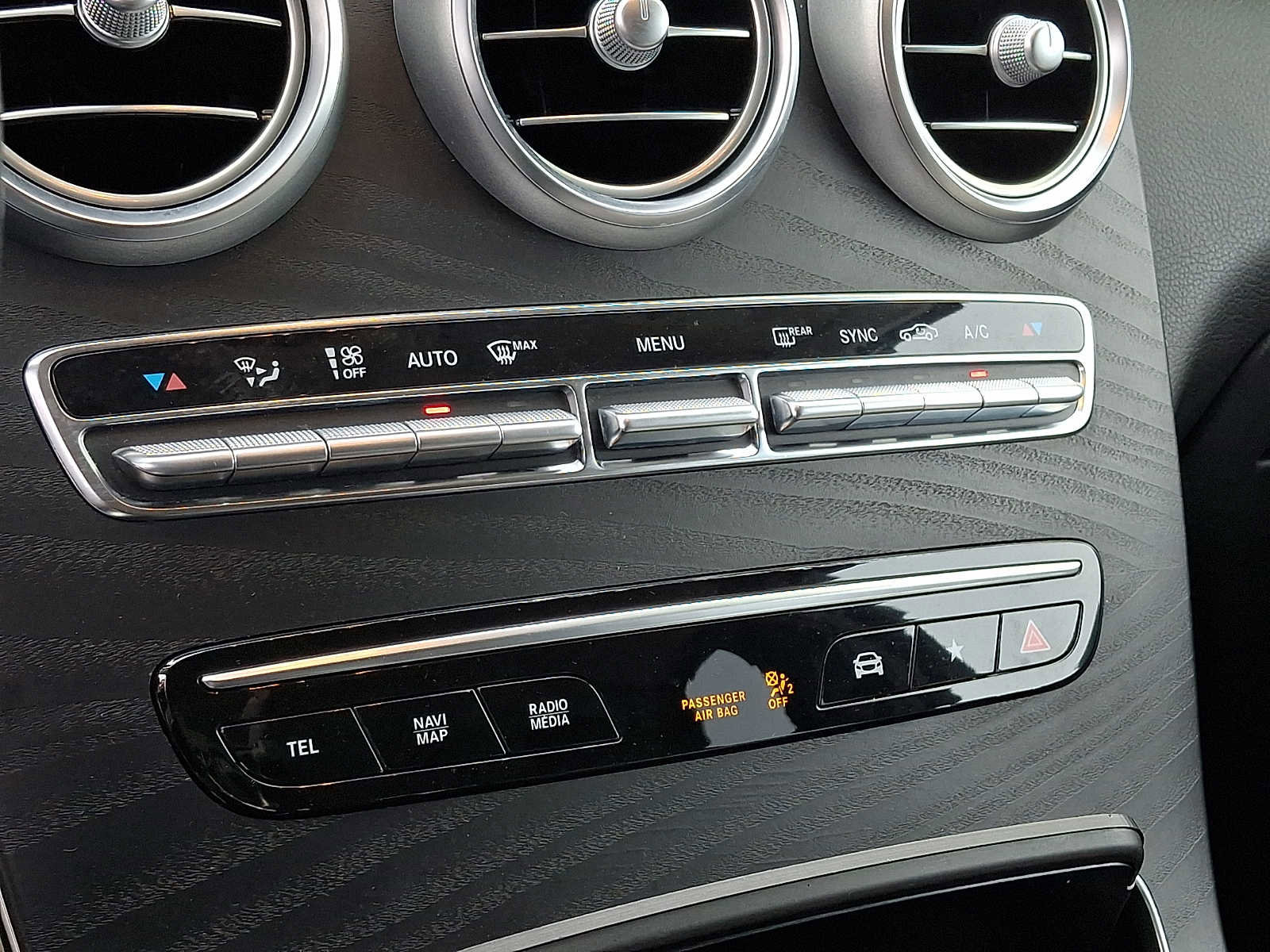 Used 2022 Mercedes-Benz GLC 300 4MATIC image 15