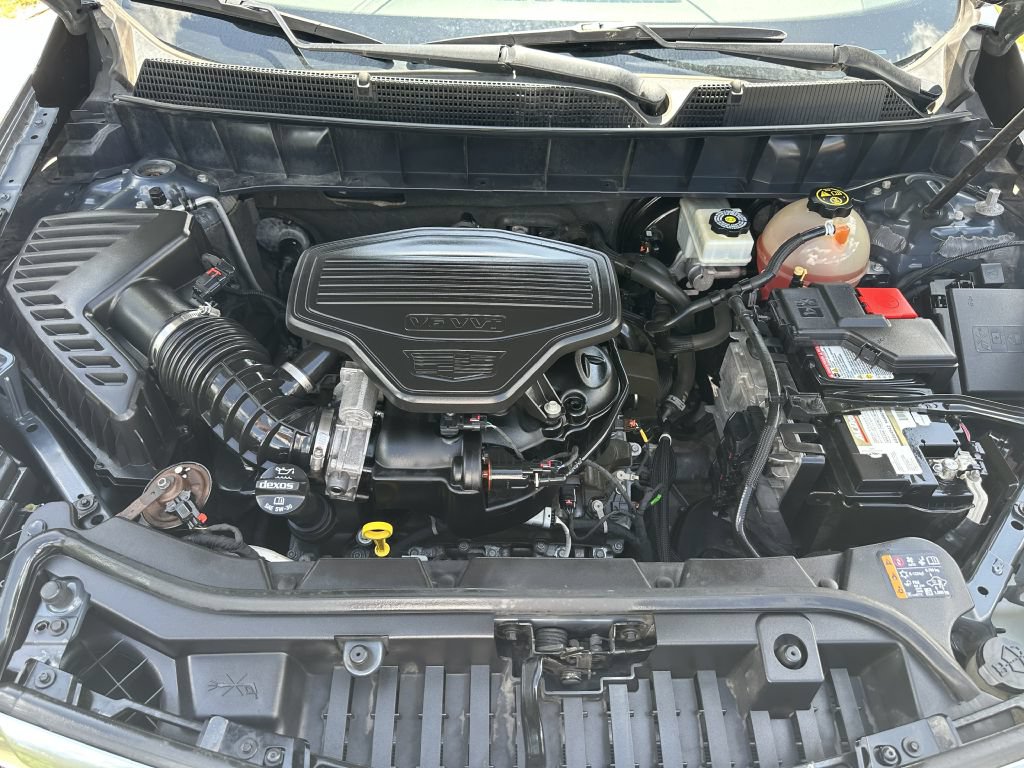 Used 2019 Cadillac XT5 FWD image 4