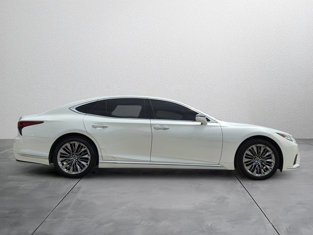 Used 2022 Lexus LS 500 w/ Accessory Package (Z1) RWD image 5