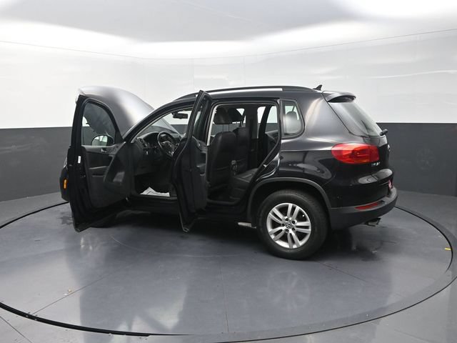 Used 2017 Volkswagen Tiguan S FWD image 43