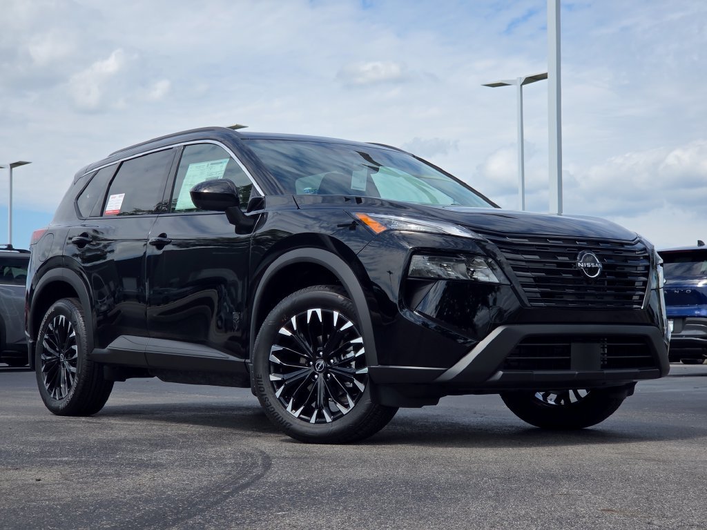 New 2026 Nissan Rogue Dark Armor AWD/4WD image 2