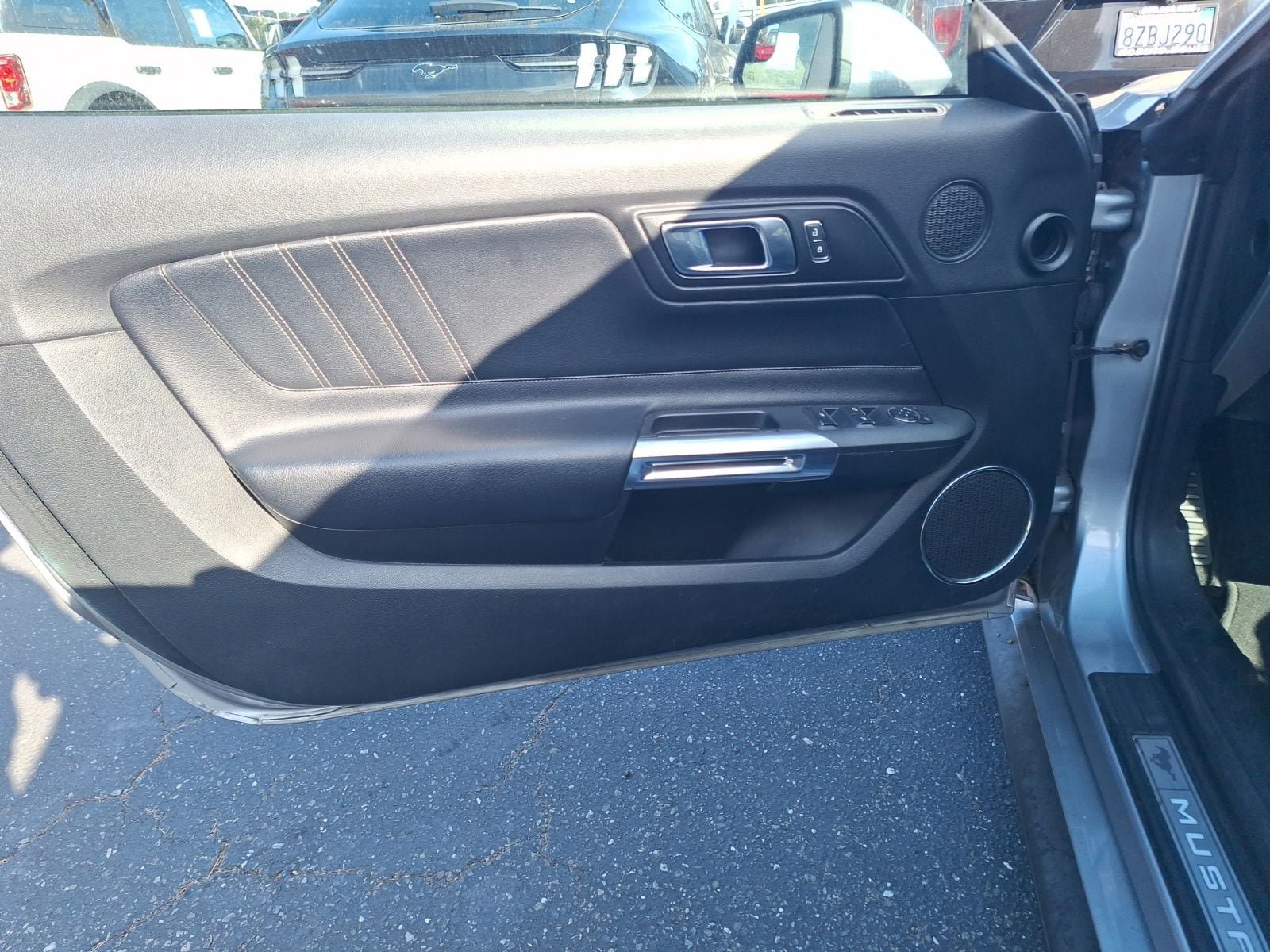 Used 2020 Ford Mustang Premium RWD image 12