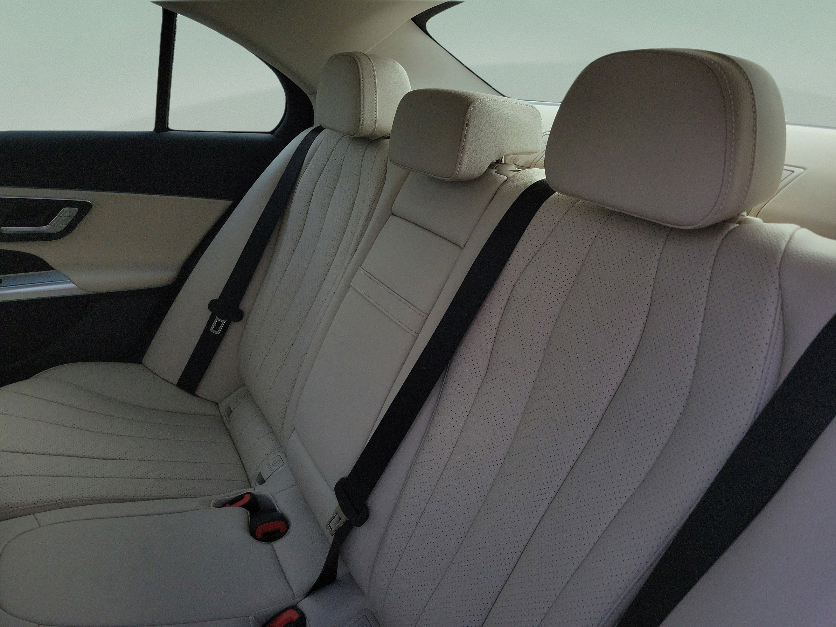 Certified 2026 Mercedes-Benz E 350 Sedan image 9