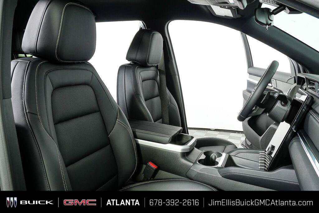 Used 2026 GMC Terrain Elevation w/ Elevation Premium Package FWD image 20