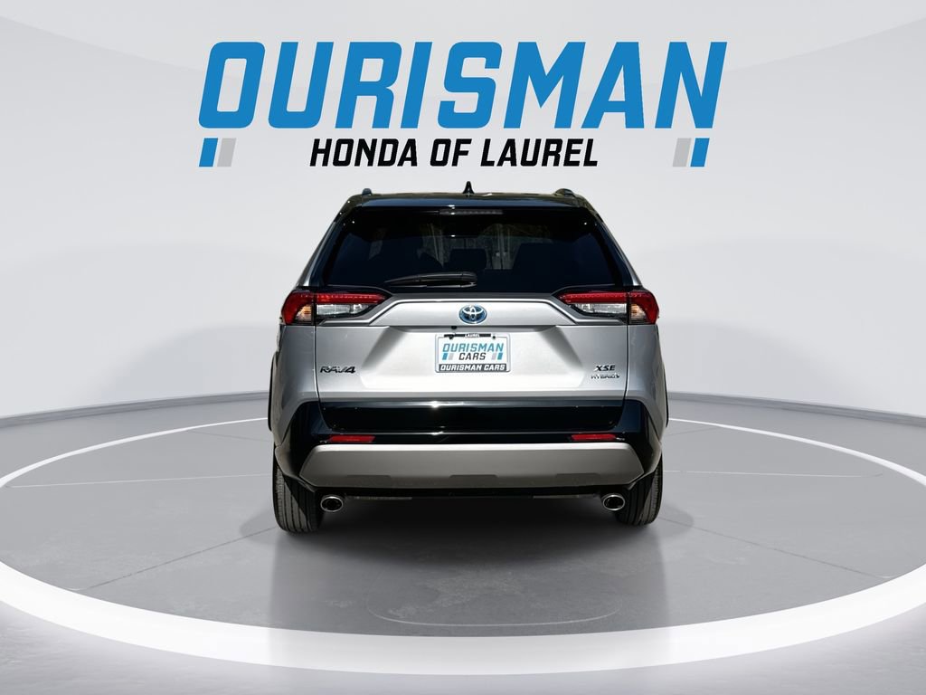 Used 2022 Toyota RAV4 XSE w/ XSE Grade Weather Package image 7