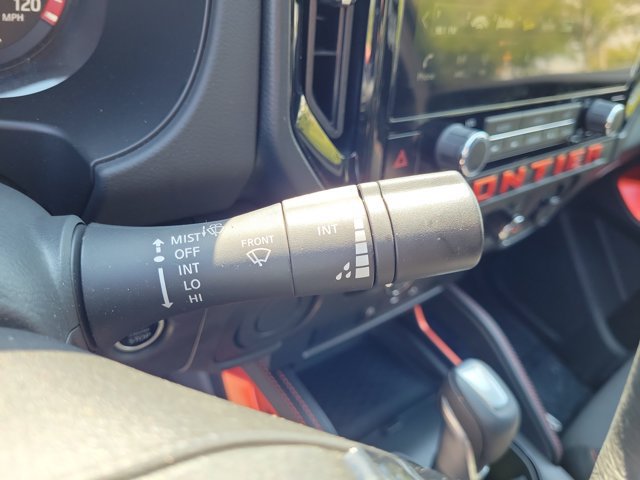 Used 2025 Nissan Frontier Pro-X RWD image 25