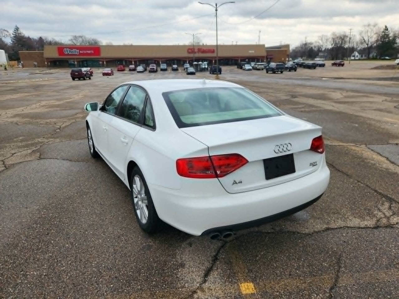 Used 2011 Audi A4 2.0T Premium image 6