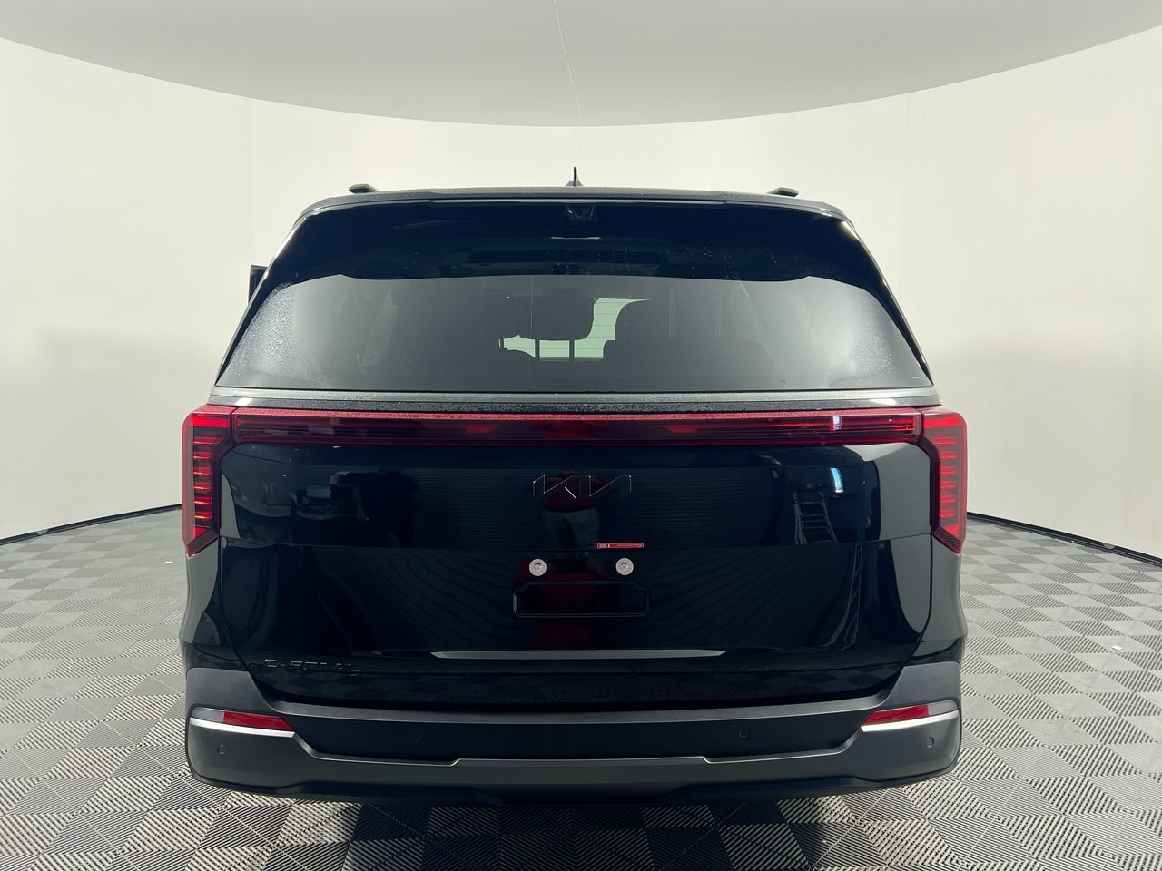 Certified 2026 Kia Carnival SX Prestige FWD image 4