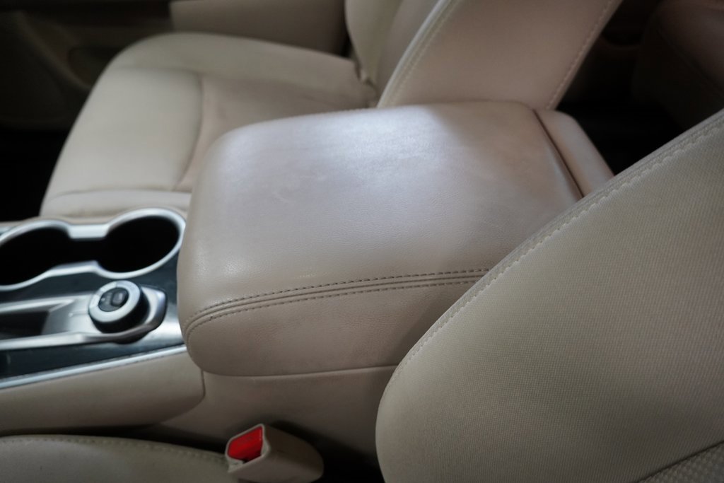 Used 2019 Nissan Pathfinder SV image 21