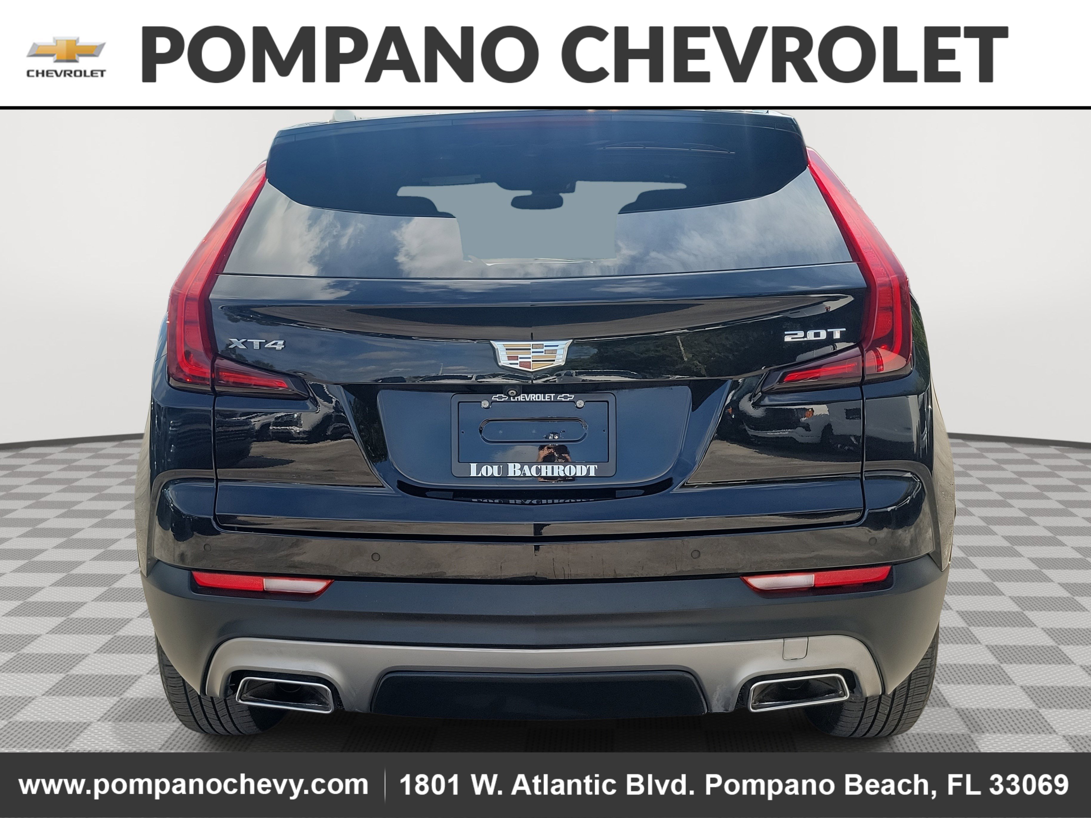 Used 2019 Cadillac XT4 Premium Luxury w/ Driver Awareness Package image 4