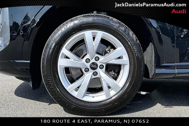 Used 2025 Audi Q5 Premium w/ Convenience Package AWD/4WD image 8
