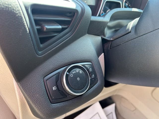 Used 2014 Ford Escape SE image 28