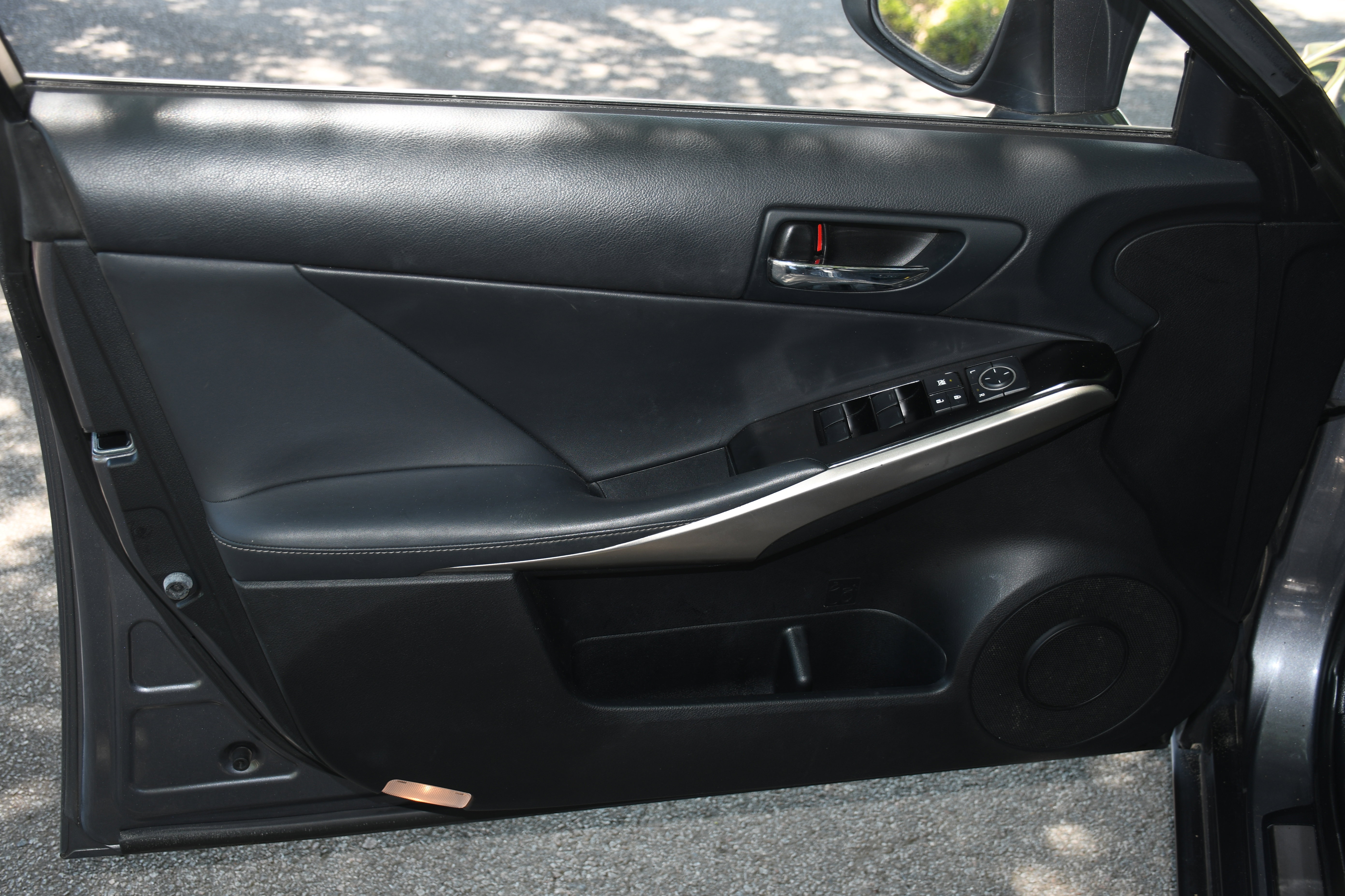 Used 2014 Lexus IS 350 w/ Navigation Package RWD image 10