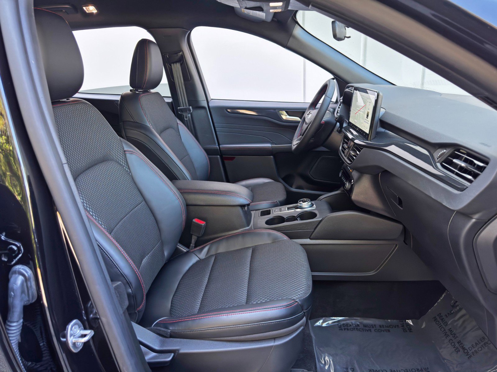 Used 2024 Ford Escape ST-Line w/ Tech Pack #1 image 13