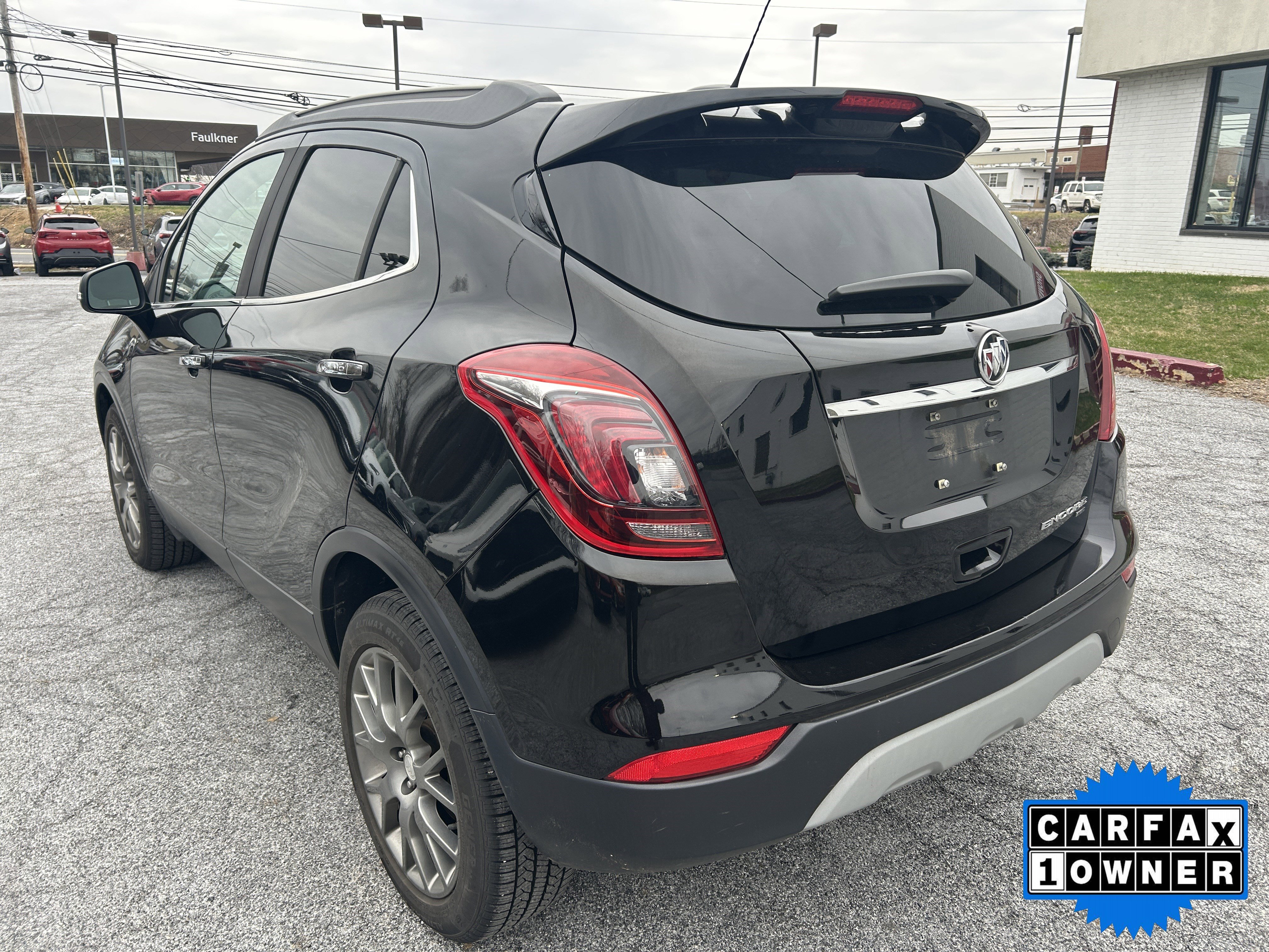 Used 2019 Buick Encore Sport Touring image 6