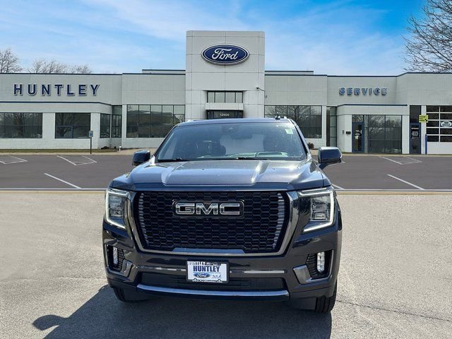 Used 2023 GMC Yukon Denali Ultimate AWD/4WD image 2