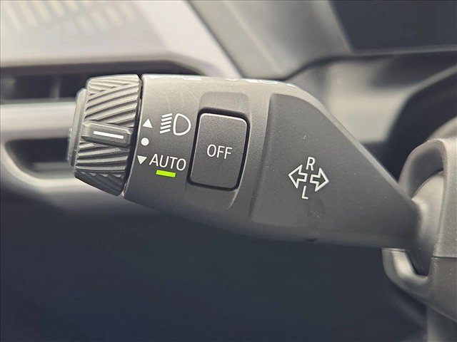Certified 2026 BMW 228i w/ Technology Package FWD image 16