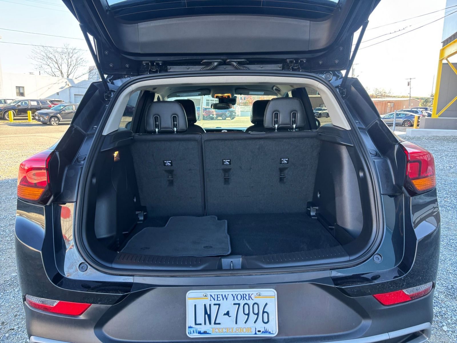 Used 2025 Buick Encore GX Preferred image 27