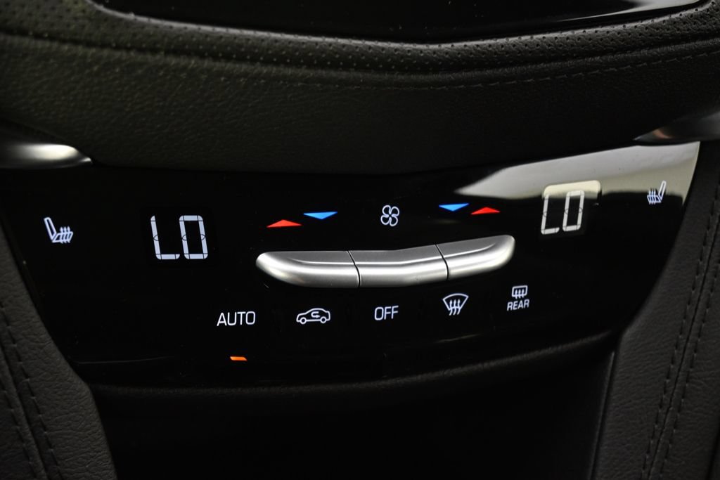 New 2026 Cadillac XT5 Luxury w/ LPO, ONYX Package AWD/4WD image 28
