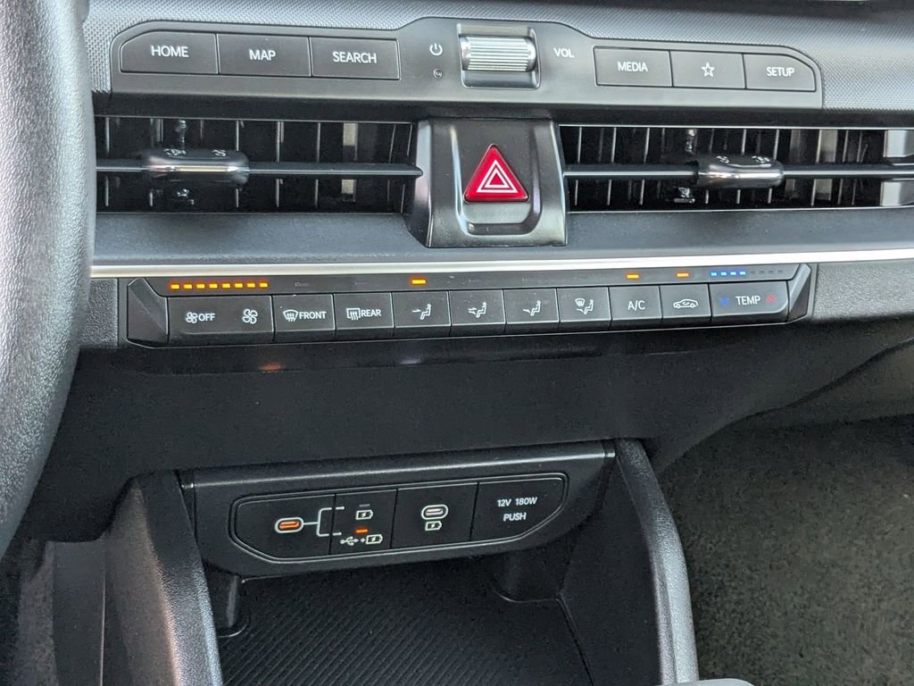 Used 2025 Kia K4 LXS image 22