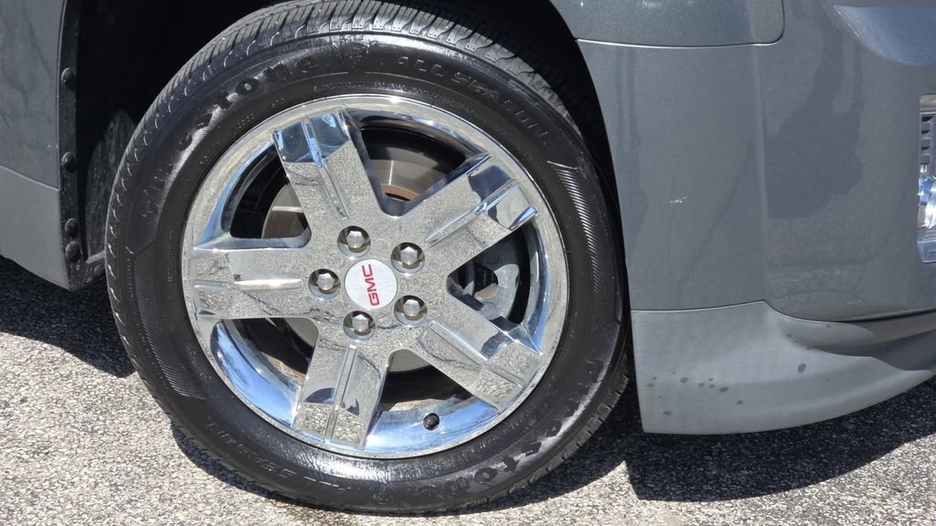 Used 2012 GMC Terrain SLT w/ LPO, Chrome Package image 16