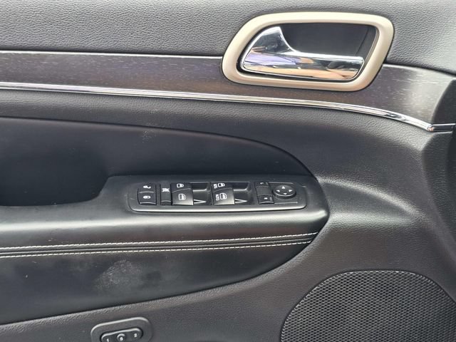 Used 2016 Jeep Grand Cherokee Limited RWD image 22