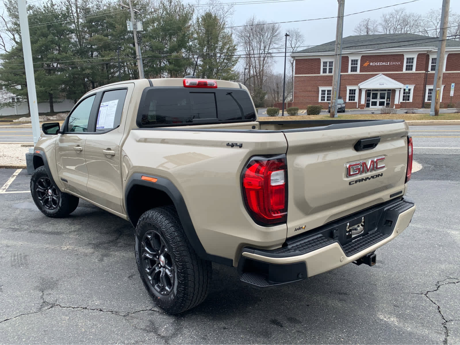 Used 2024 GMC Canyon Elevation w/ Convenience Package image 4