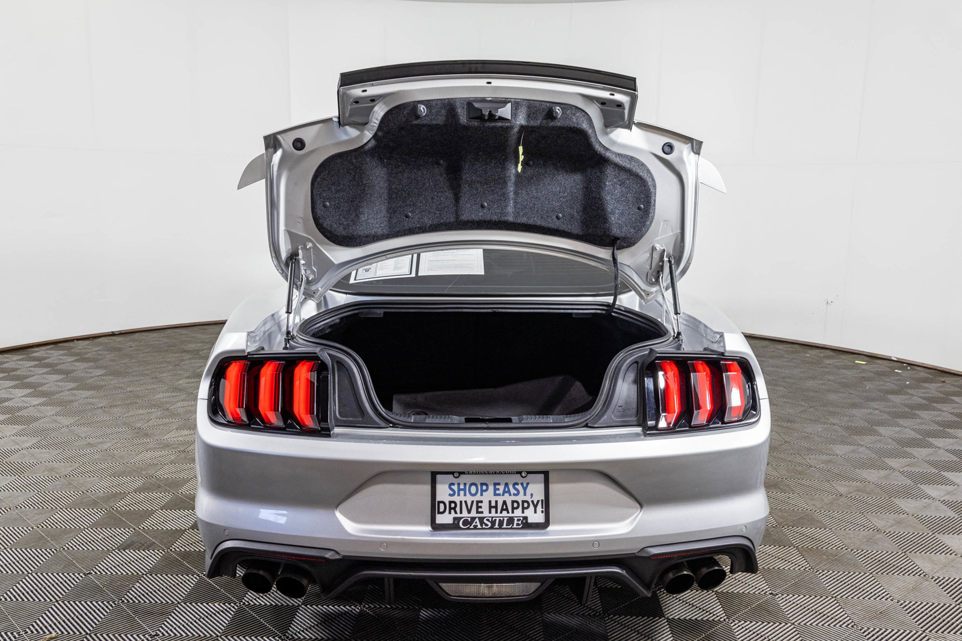 Used 2019 Ford Mustang GT Premium RWD image 40