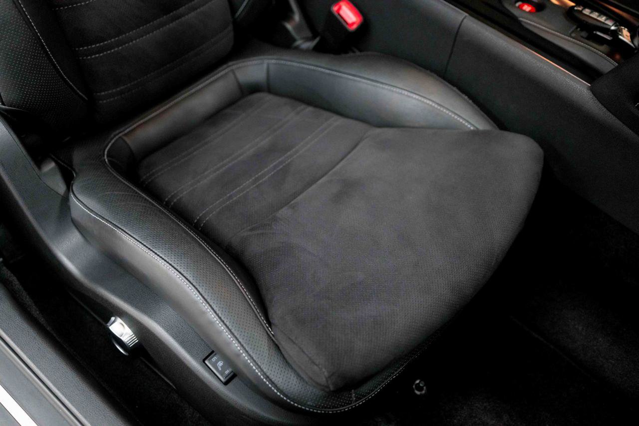 Used 2015 Nissan GT-R Premium AWD/4WD image 66