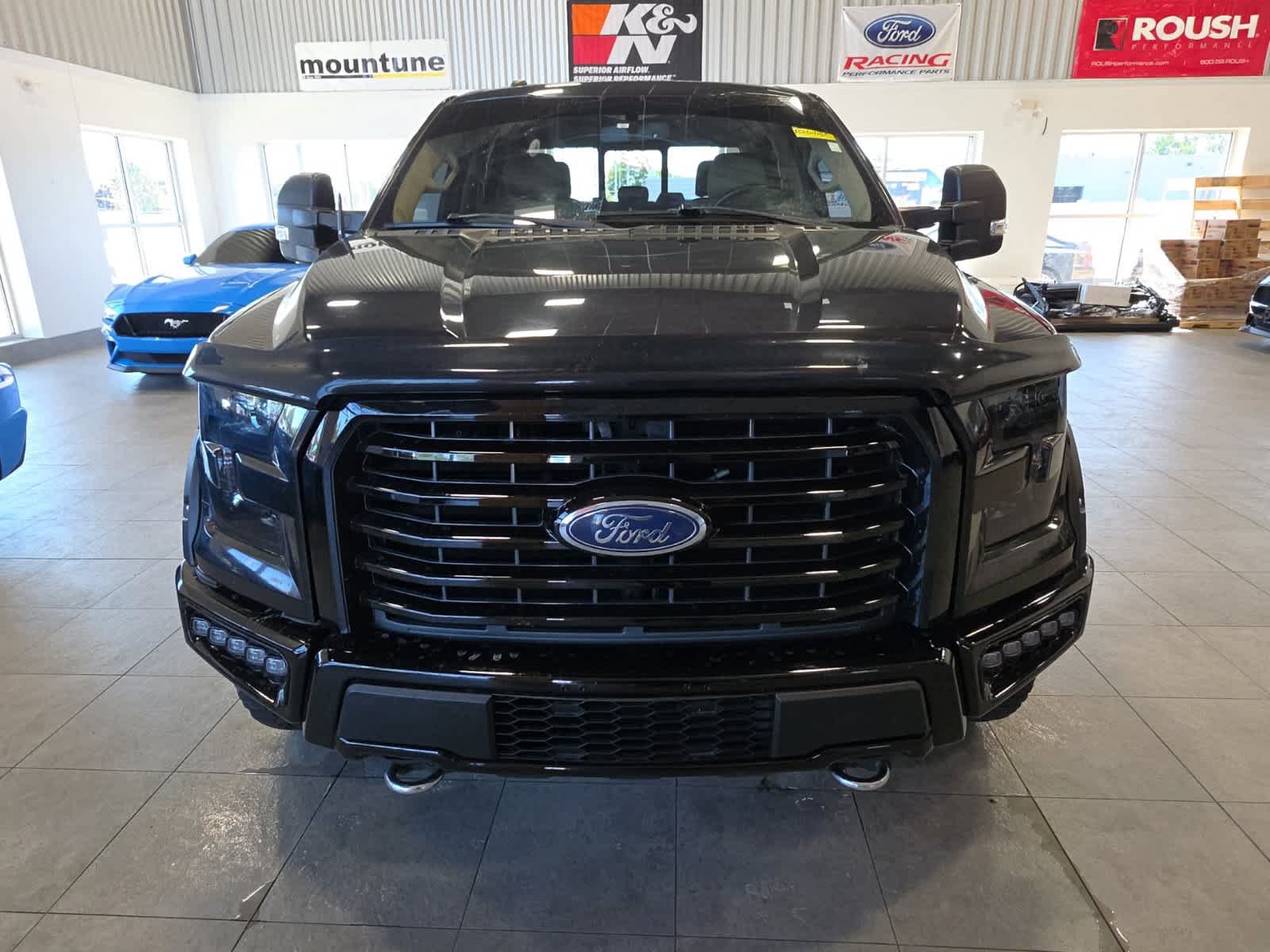 Used 2015 Ford F150 XLT w/ Equipment Group 302A Luxury AWD/4WD image 2