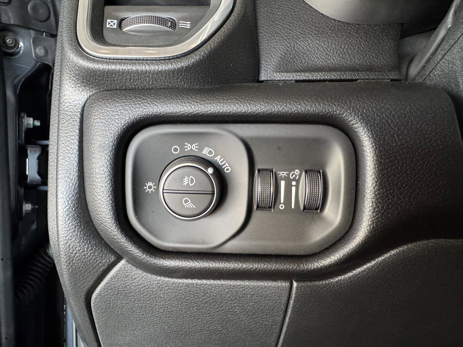 New 2026 RAM 3500 Laramie image 20