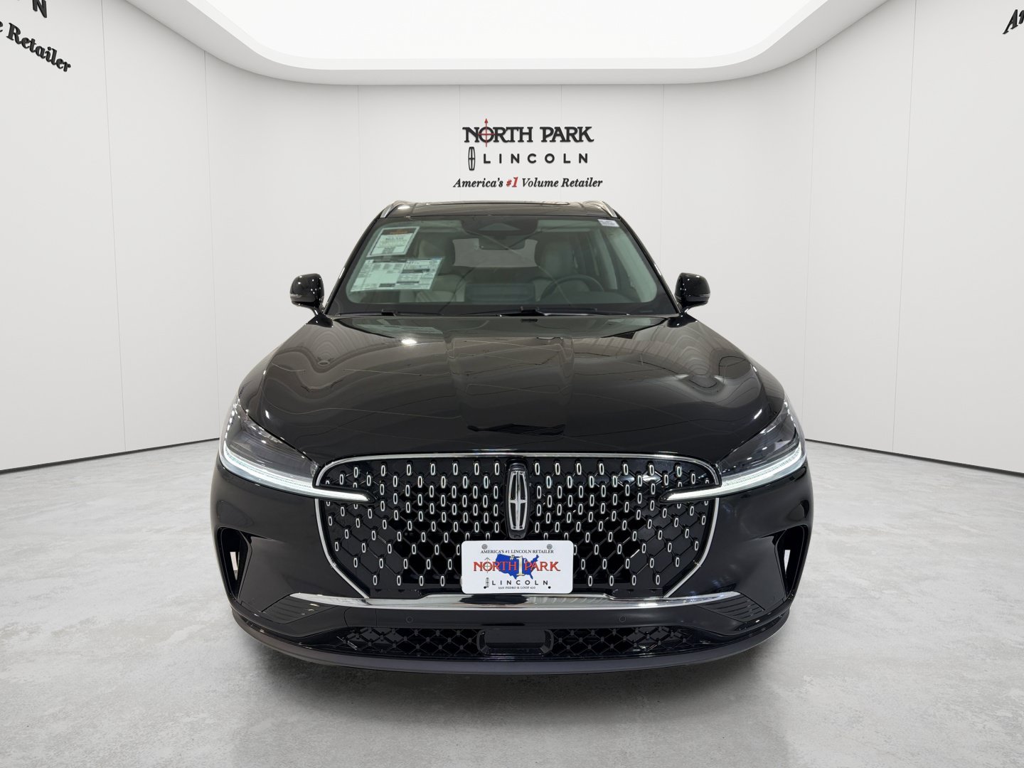 New 2026 Lincoln Aviator 2WD image 33