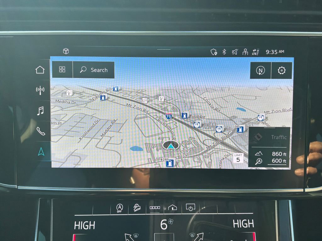 Used 2024 Audi Q7 3.0T Premium Plus image 24