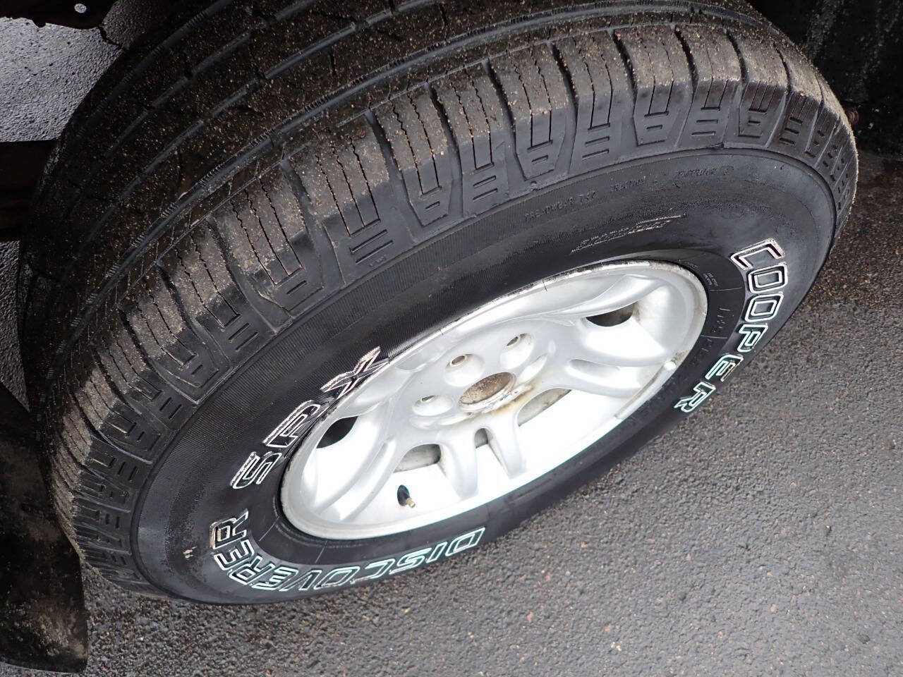 Used 2002 Dodge Dakota Sport image 7