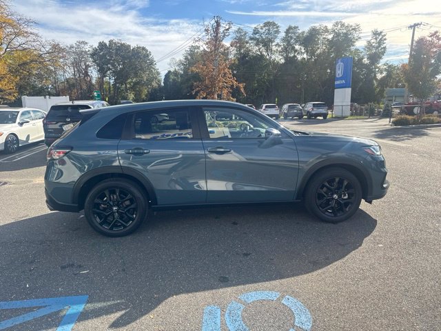 Used 2024 Honda HR-V Sport image 9