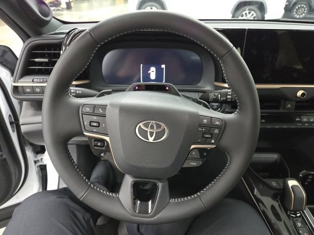 New 2026 Toyota Crown Signia w/ Advanced Technology Package AWD/4WD image 32