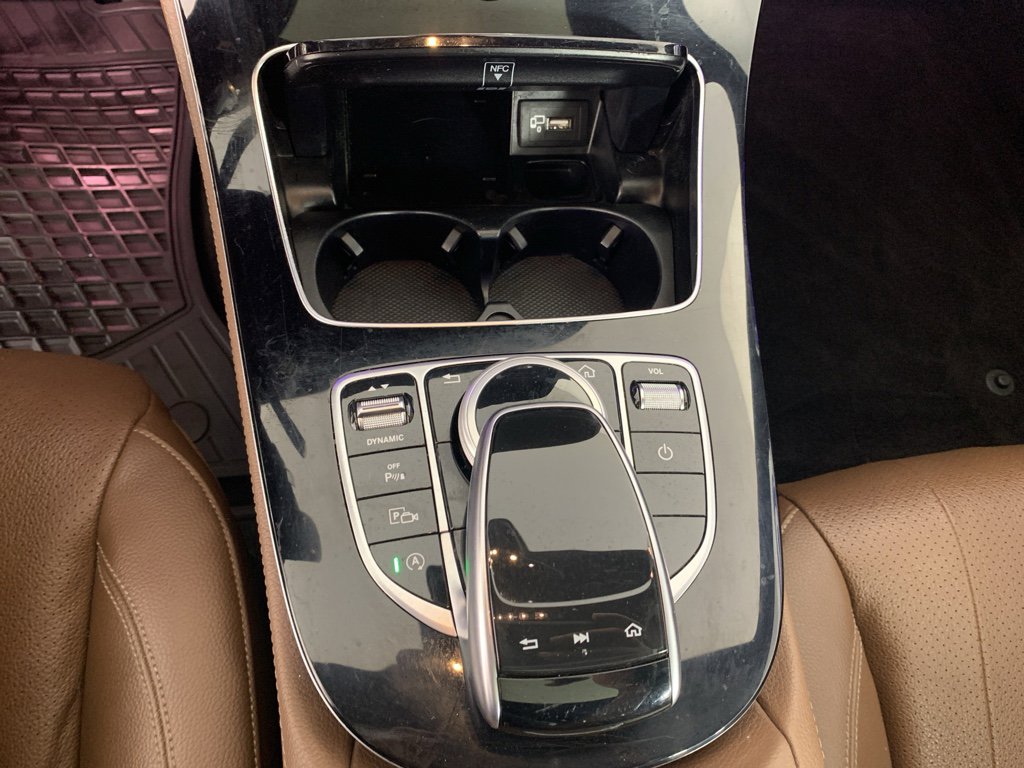 Used 2017 Mercedes-Benz E 300 4MATIC image 25