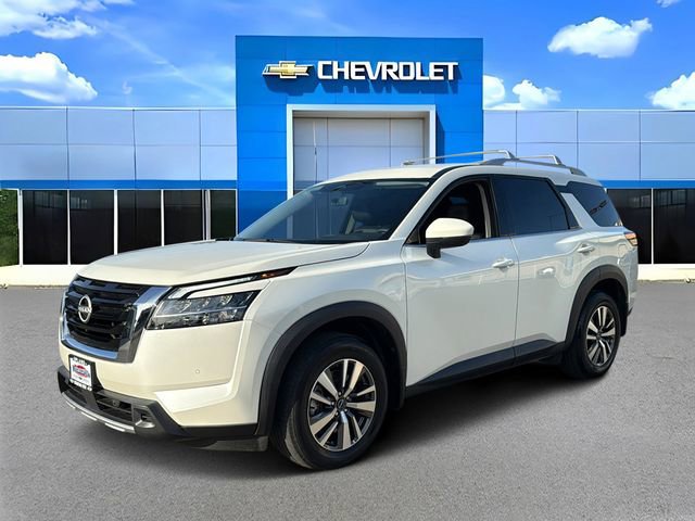 Used 2024 Nissan Pathfinder SL image 7