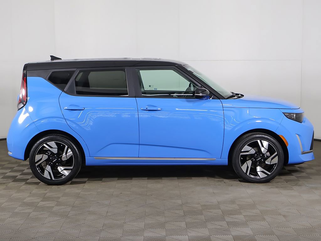 Used 2023 Kia Soul GT-Line FWD image 17