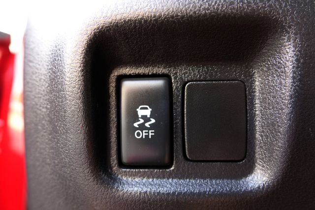 Used 2015 Nissan Versa Note SV image 44